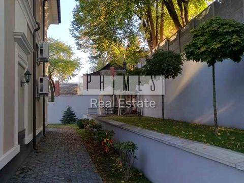 будинок за адресою Багринова вул. (Адмірала Ушакова), 12