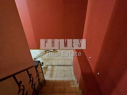 комерційна за адресою Авіаконструктора Антонова вул., 3