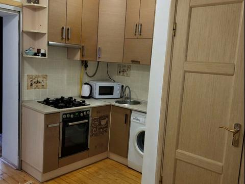 квартира за адресою Миколи Зерова вул., 14