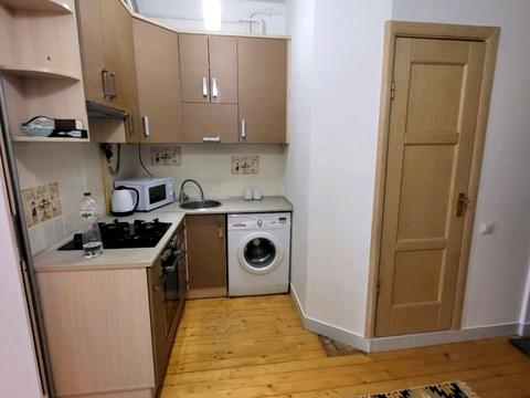 квартира за адресою Миколи Зерова вул., 14