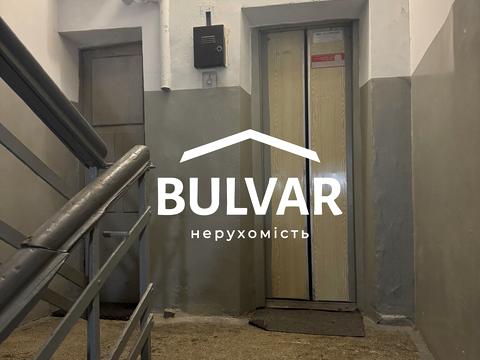 квартира за адресою Незалежності просп. (Правди), 7