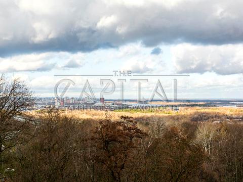 комерційна за адресою Грушевского Михаила, 1