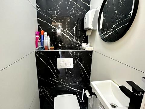 комерційна за адресою Проскурівського підпілля вул., 169