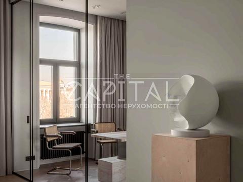 комерційна за адресою Терещенковская, 1