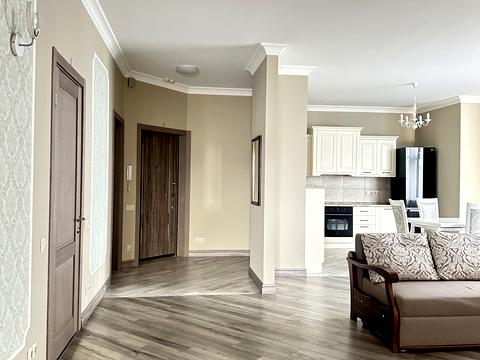 квартира за адресою Дарницький бульв., 8-В