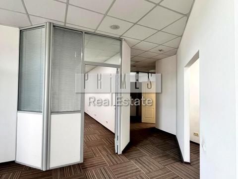 комерційна за адресою Степана Бандери просп. (Московський), 6