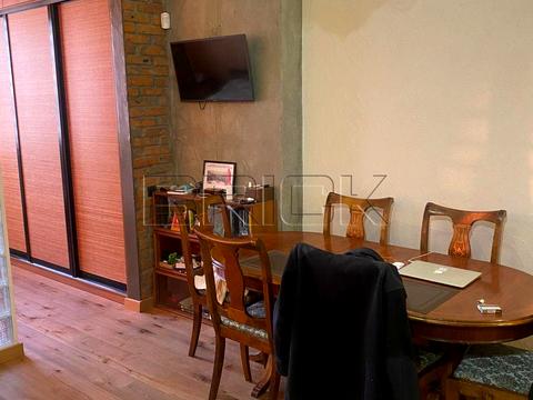 квартира за адресою Кирило-Мефодіївська вул., 2