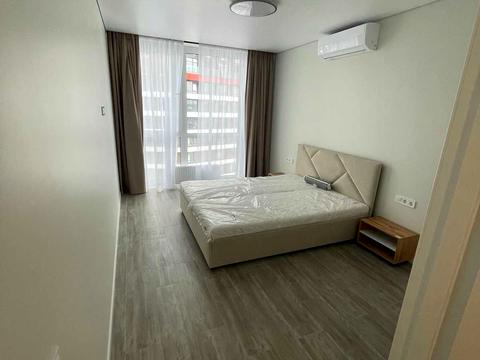 квартира за адресою Дніпровська набережна вул., 15-К