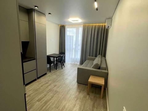 квартира за адресою Дніпровська набережна вул., 15-К