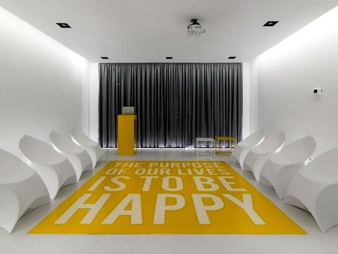 комерційна за адресою Вацлава Гавела бульв. (Івана Лепсе), 1/28