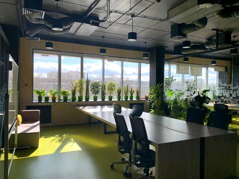 комерційна за адресою Вацлава Гавела бульв. (Івана Лепсе), 1/28