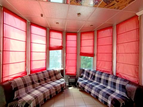 комерційна за адресою Грушевського вул., 57