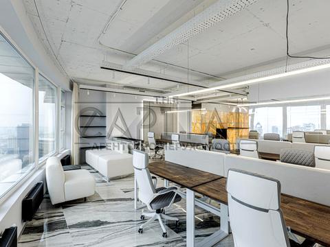 комерційна за адресою Кловский спуск, 1