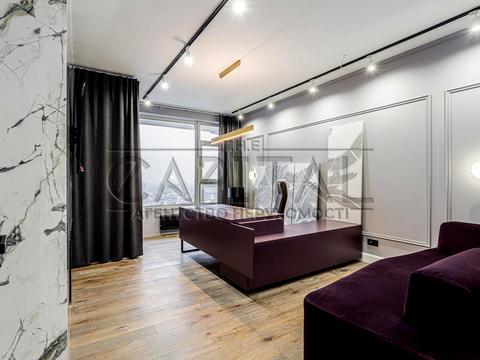 комерційна за адресою Кловский спуск, 1