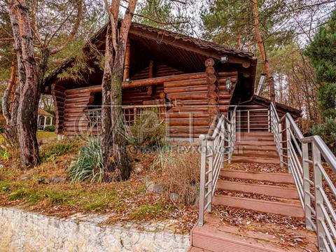 будинок за адресою Боброва, 2