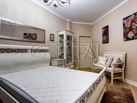 будинок за адресою Боброва, 2