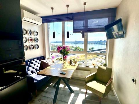 квартира за адресою Зарічна вул., 1-В