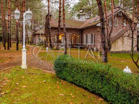 будинок за адресою Боброва, 2