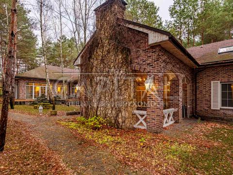 будинок за адресою Боброва, 2