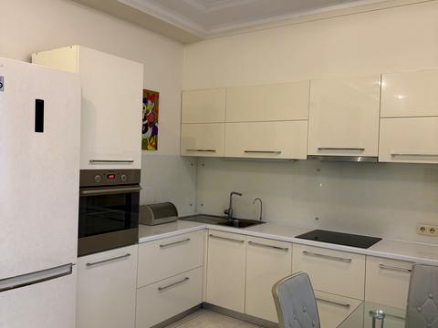 квартира за адресою Андрія Верхогляда вул. (Михайла Драгомирова), 5