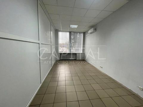 комерційна за адресою Митрополита Василя Липківського вул. (Урицького), 45