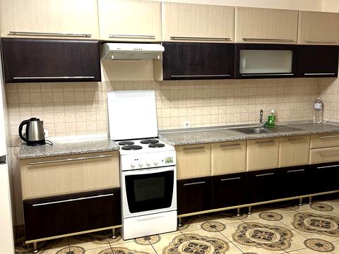 квартира за адресою Срібнокільська вул., 1