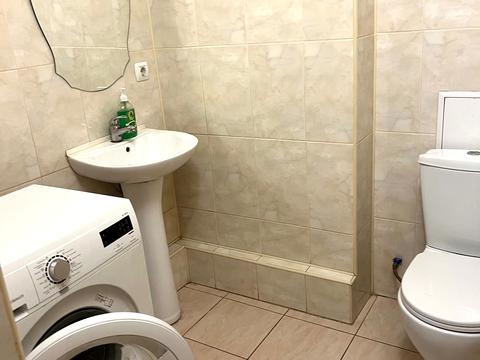 квартира за адресою Срібнокільська вул., 1