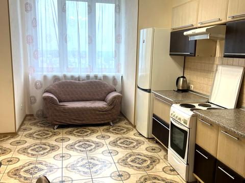 квартира за адресою Срібнокільська вул., 1