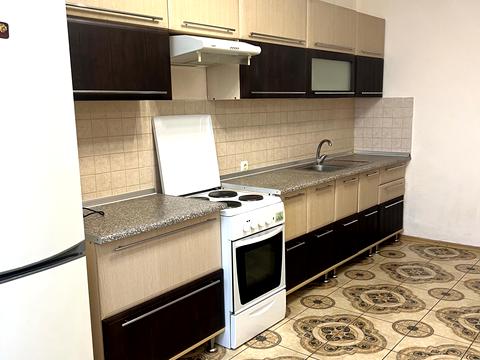 квартира за адресою Срібнокільська вул., 1