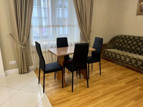 квартира за адресою Центральна вул. (Мічуріна), 45