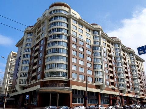 коммерческая по адресу Антоновича ул. (Горького), 131