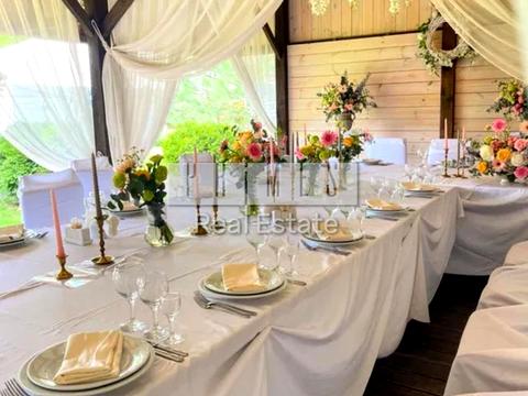 комерційна за адресою Берестейське шосе (Брест-Литовське), 8а