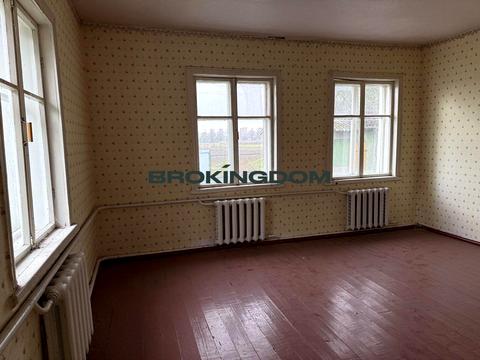 будинок за адресою Андрія Мельника, 64