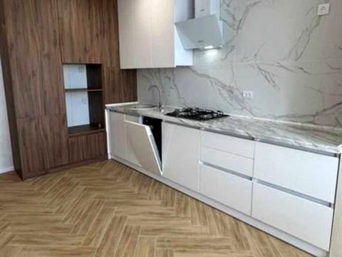 квартира по адресу Свободи ул., 12