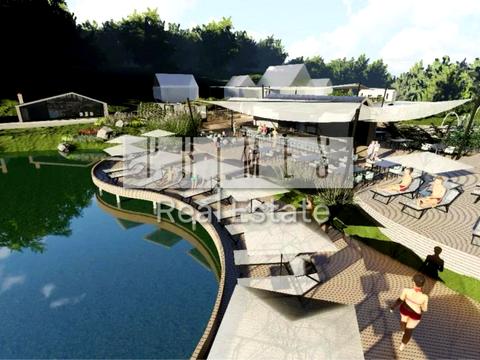 комерційна за адресою Шкільна вул., 24-А