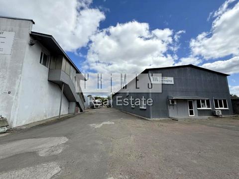 комерційна за адресою Малинська вул., 4