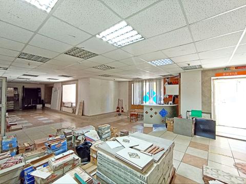 комерційна за адресою Свободи вул., 19