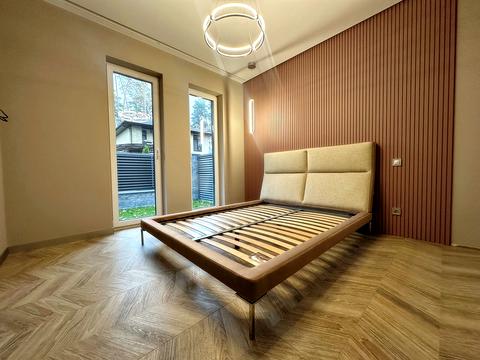 дом по адресу Институтская ул. (Артема)