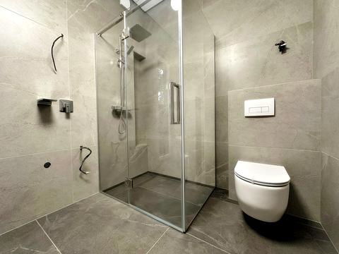 дом по адресу Институтская ул. (Артема)