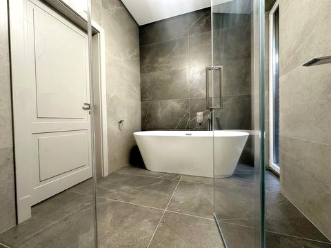 дом по адресу Институтская ул. (Артема)