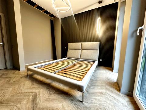 дом по адресу Институтская ул. (Артема)