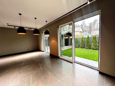 дом по адресу Институтская ул. (Артема)