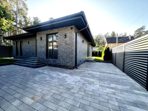 дом по адресу Институтская ул. (Артема)