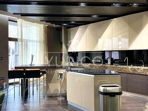 будинок за адресою Лісова вул.