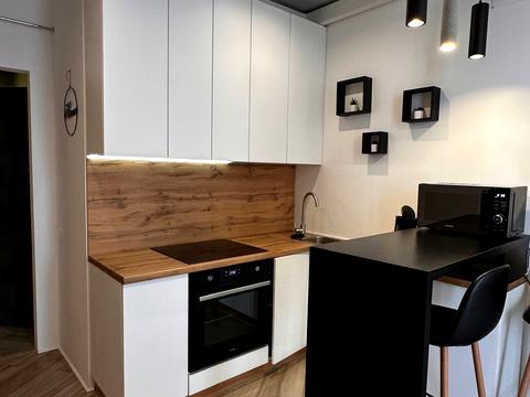 квартира по адресу Свободи ул., 20/2