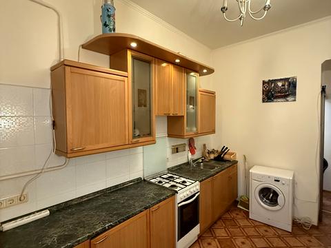 квартира за адресою Тарасівська вул., 14