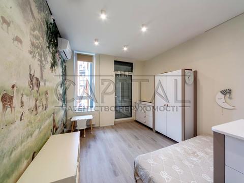 квартира за адресою Київ, Родини Кістяківських вул., 10/8