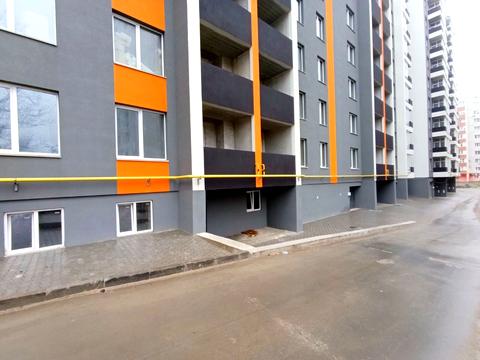 комерційна за адресою Інститутська вул., 6/1А