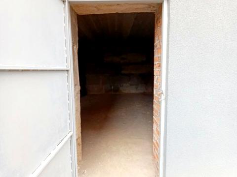 комерційна за адресою Інститутська вул., 6/1А