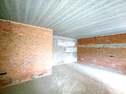 комерційна за адресою Інститутська вул., 6/1А